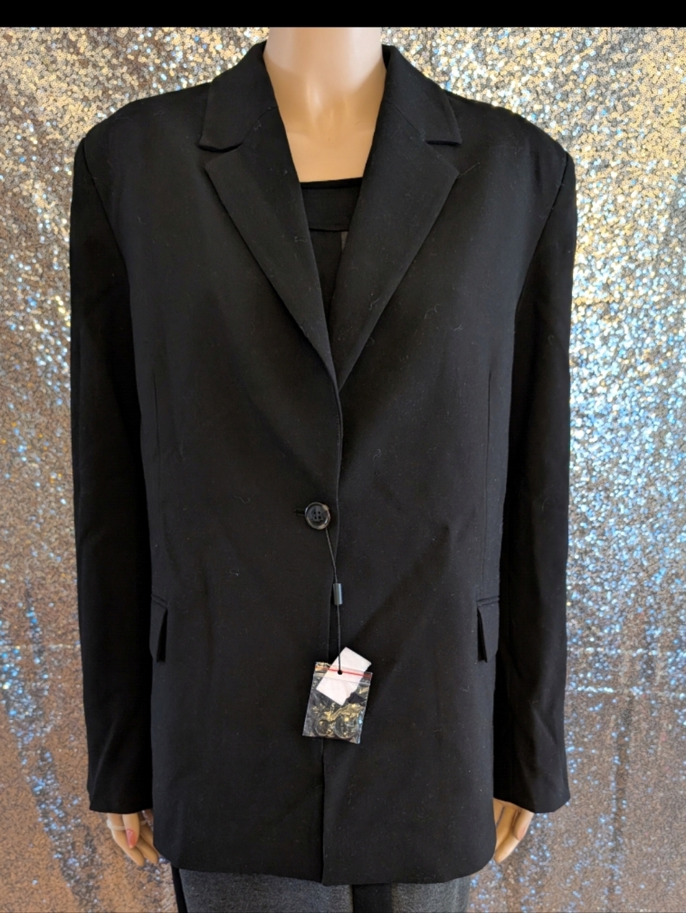 2NDDAY Black Tailored Single-Button Blazer – Minimalist Scandi Chic